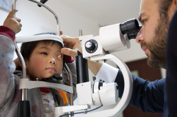 泸深投 百利好：“益”路同行 爱心传递